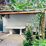 Du Figuier Terrasse Et Climatisation Апартаменты *