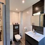 Du Figuier Terrasse Et Climatisation Апартаменты *