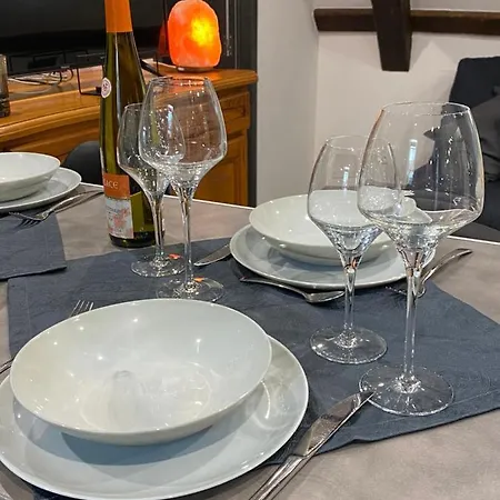 Du Figuier Terrasse Et Climatisation Διαμέρισμα Sélestat